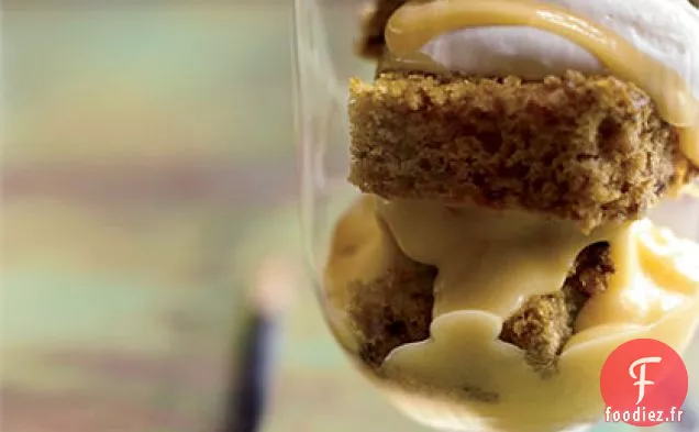 Gâteau aux Betteraves à la Sauce Bourbon