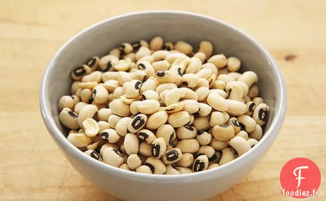 Salade de Chou Rouge aux Petits Pois aux Yeux Noirs