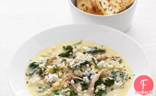 Soupe au Poulet et aux Œufs avec Pastina