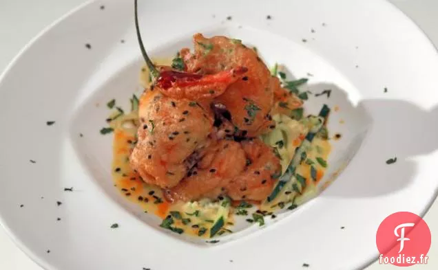 Tempura Épicé aux Crevettes et Pétoncles avec Salade de Concombre