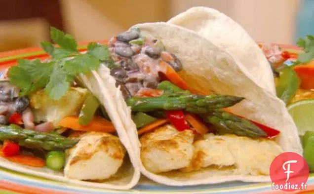 Tacos Mous de Poisson au Pico De Gallo - Sauce aux Haricots Noirs