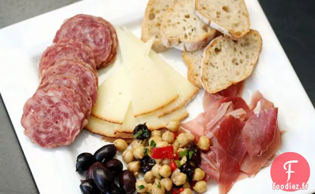 Assiette De Tapas Aux Pois Chiches Marinés