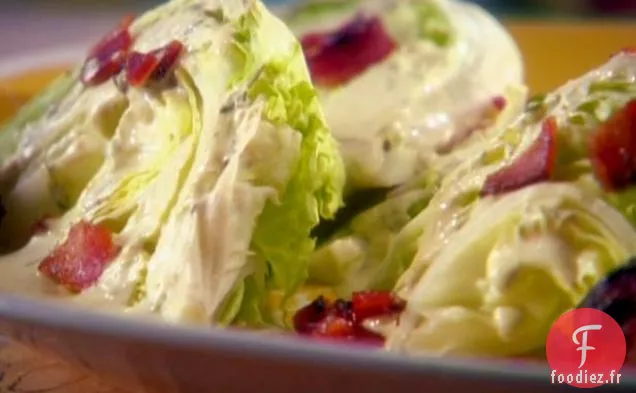 Salade Croustillante avec Vinaigrette Ranch Épicée