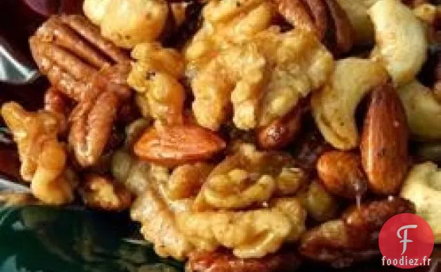 Noix de Fête Sucrées, Salées Et Épicées