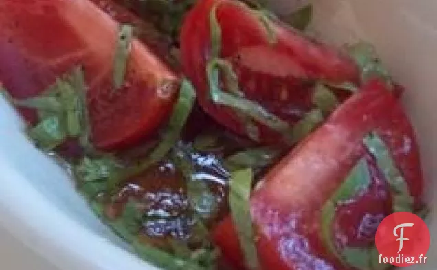 Salade de Tomates et Basilic de 10 Minutes