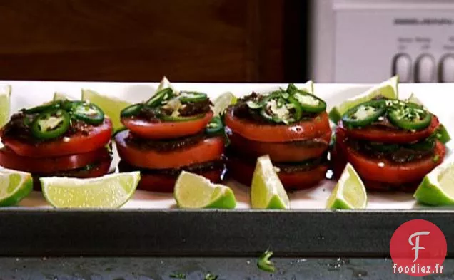 Napoleons de Tomates Épicées aux Haricots Noirs