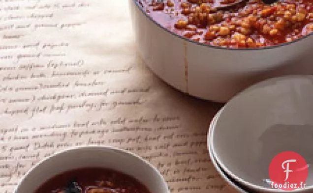 Soupe De Pois Chiches, De Tomates Et D'Épeautre