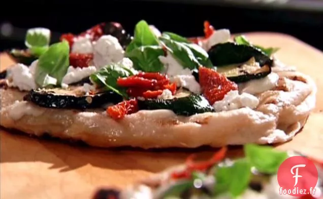 Pizza aux Courgettes Grillées et aux Herbes