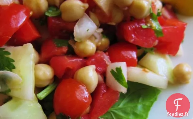 Salade de Pois Chiches, Tomates et Concombres