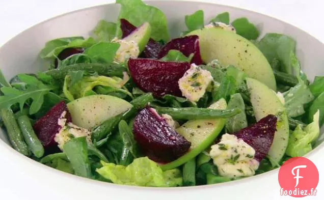 Salade de Betteraves et Fromage de Chèvre Mariné