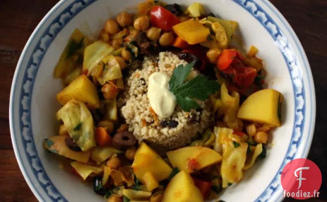Tajine Aux Carottes, Pommes De Terre Et Olives
