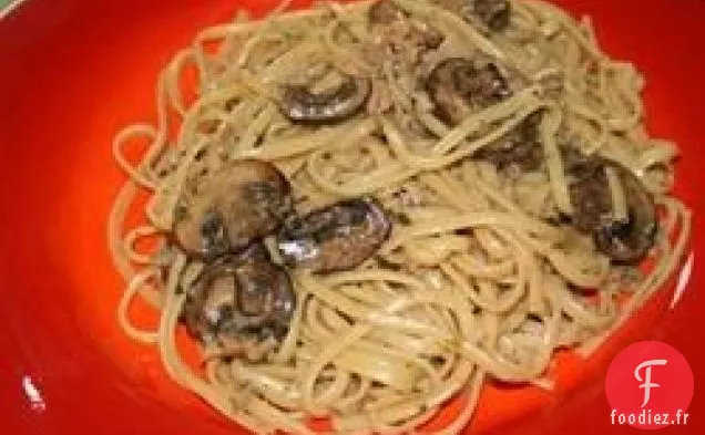 Linguine à la Sauce aux Palourdes et aux Petits Champignons Portobello