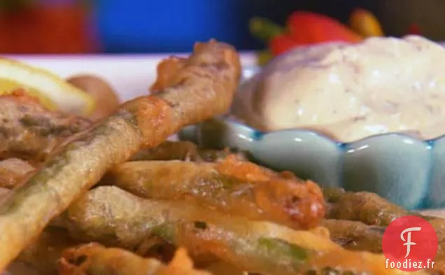 Asperges Panées à la Bière avec Trempette aux Herbes au Citron