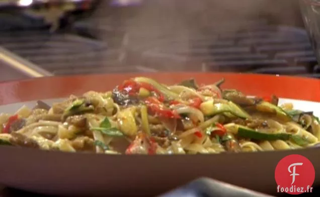 Fettuccini aux Légumes et Légumes Verts du Jardin