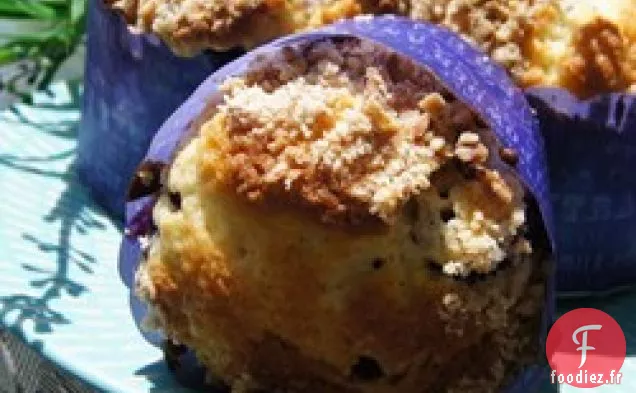 Muffins À La Mangue Et Aux Myrtilles Avec Streusel À La Noix De Coco