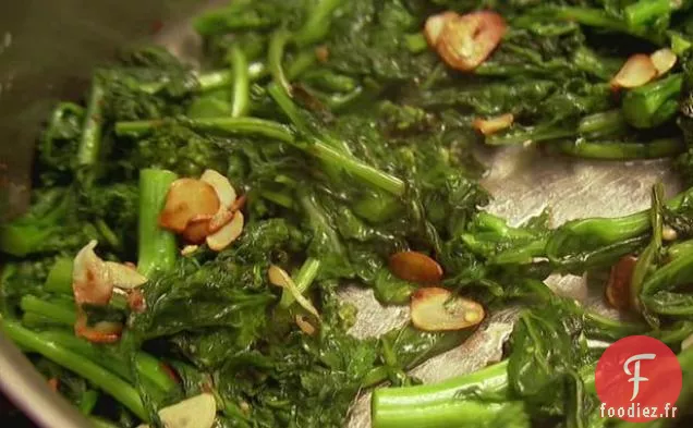 Rabe De Brocoli À L'Ail