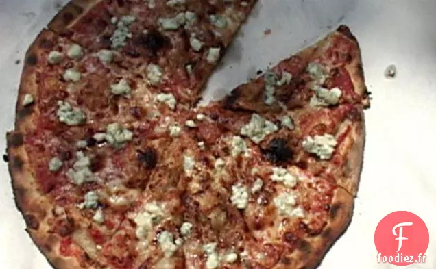 Pizza à l'Oignon Caramélisé et au Gorgonzola