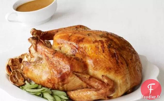 Dinde rôtie à l'Ail, à la Sauge et au Fenouil