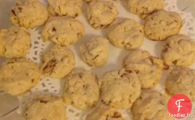 Mélange de biscuits aux croustilles dans un bocal