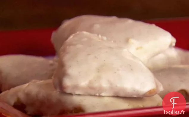 Mini Scones à la Vanille avec Glaçage à la Gousse de Vanille