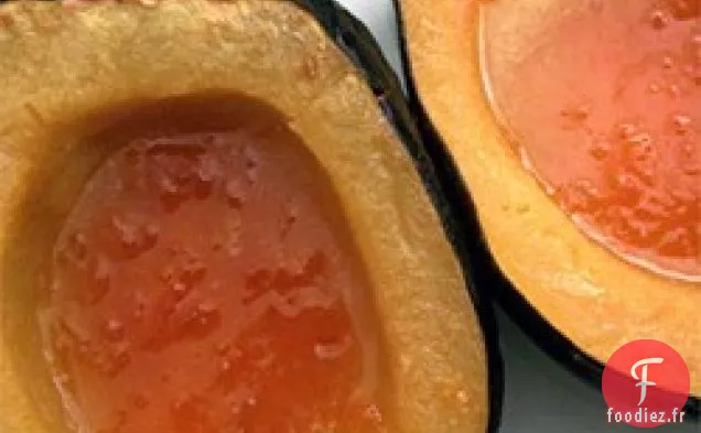 Courge de Gland Cuite au Four avec des Conserves d'Abricot