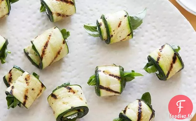 Rouleaux de Courgettes Grillées aux Herbes et au Fromage