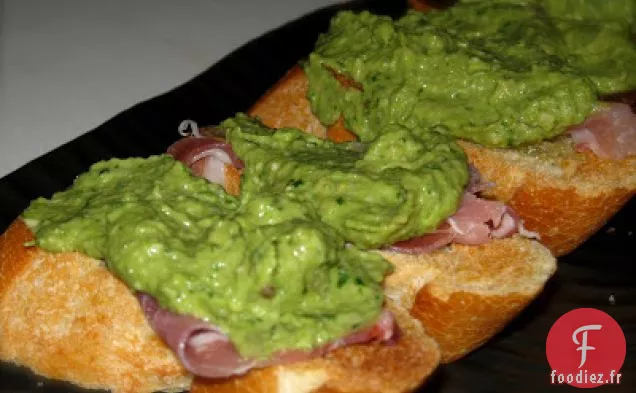 Favetta et Crostinis de Prosciutto de Diva Domestique