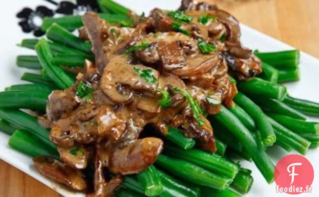 Haricots Verts dans une Sauce Crémeuse aux Champignons