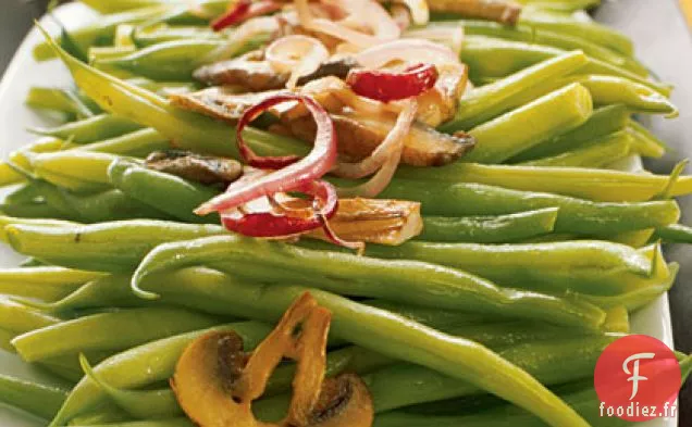 Haricots Verts Sautés aux Champignons Sauvages