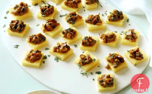 Carrés de Polenta au Ragoût de Champignons