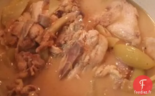 Ginataang Manok (Poulet Cuit au Lait de Coco)