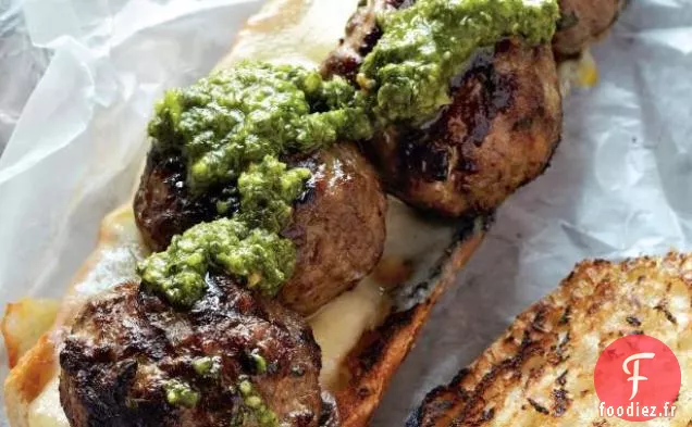 Sandwich Aux Boulettes de Viande Grillées