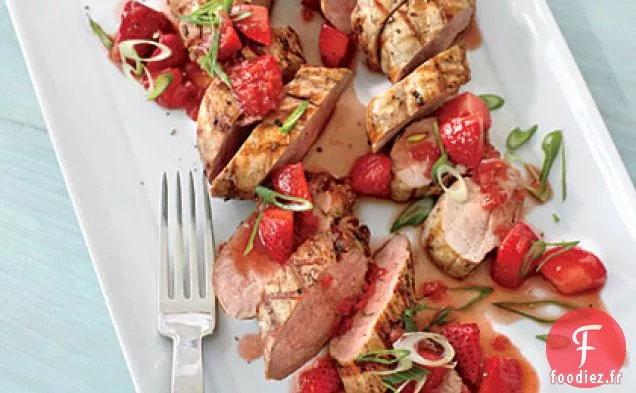 Filet de Porc en croûte de Poivre et sauce Balsamique aux Fraises