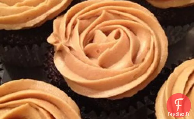 Glaçage Moelleux Au Beurre d'Arachide