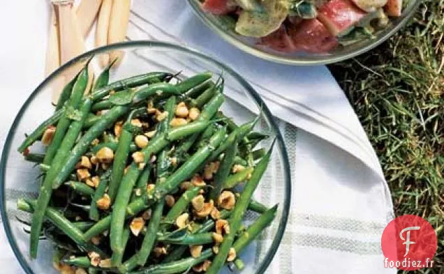 Salade de Haricots Verts, Noisettes et Menthe avec Vinaigrette au Citron