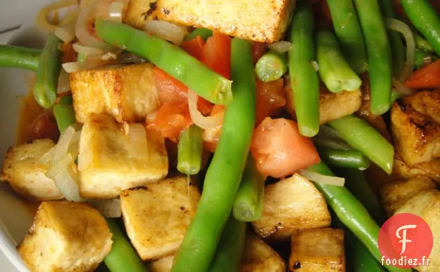 Faites cuire le livre: Sauté avec du Tofu, des haricots verts et des tomates