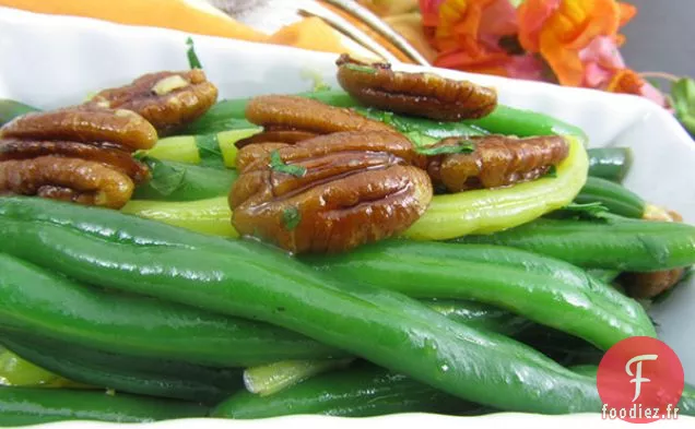 Haricots Verts Végétaliens de Thanksgiving et Pacanes glacées