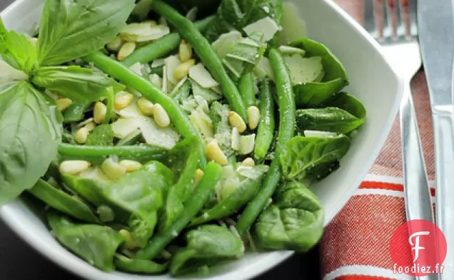 Basilic, Parmesan Et Haricots Verts. La salade