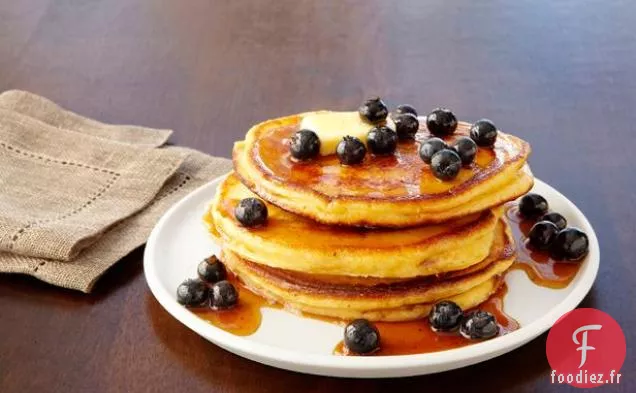 Crêpes Au Babeurre Avec Sirop De Gousses De Vanille Et De Baies