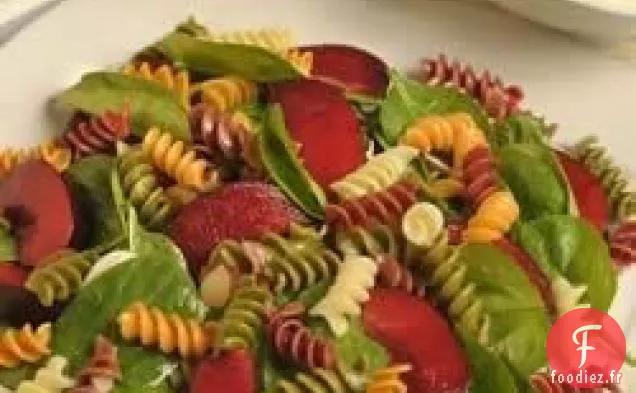 Salade d'été Farfelue Mac® et Prunes