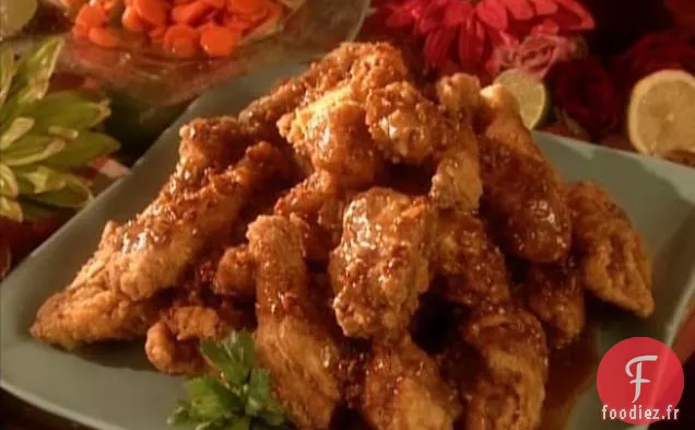 Poulet Frit de Gussie avec Glaçage au Miel et aux Noix de Pécan