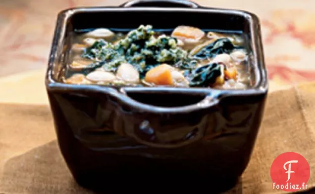 Soupe de Patates Douces et Haricots Blancs au Pesto Sauge-Noix