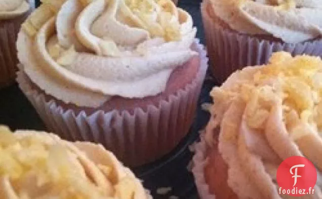 Cupcakes PBJ - Cupcakes aux Baies avec Glaçage au Beurre d'Arachide