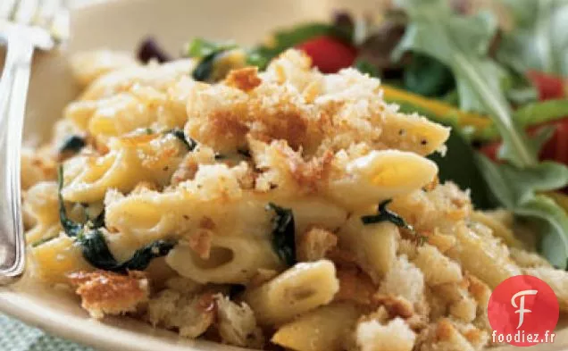 Penne à la Pancetta, Épinards et Garniture de Mie au beurre