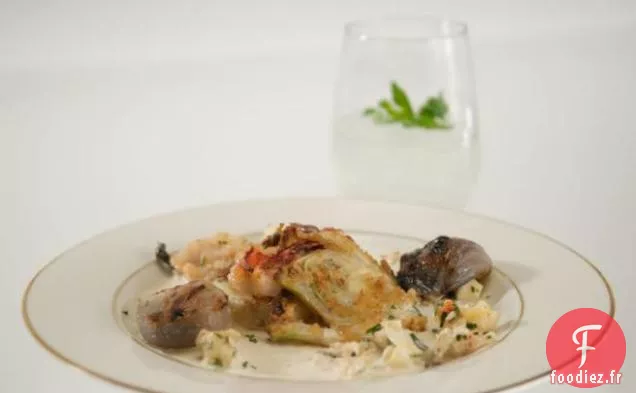 Napoléon de Homard et Fenouil à la Crème de Homard aux Herbes
