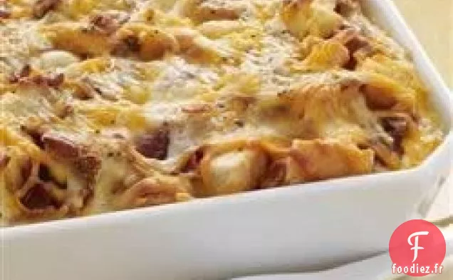 Casserole de Brunch au Bacon et aux Œufs au Fromage