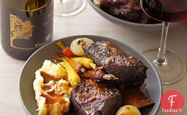 Côtes Levées Épicées avec Carottes Rôties et Oignons Cipollini