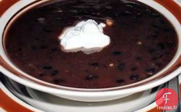 Soupe Facile aux Haricots Noirs