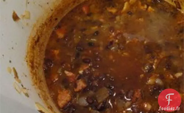 Soupe de Haricots Noirs Rapide et Facile