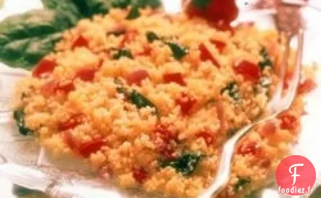 Couscous aux Épinards et Poivrons Rouges